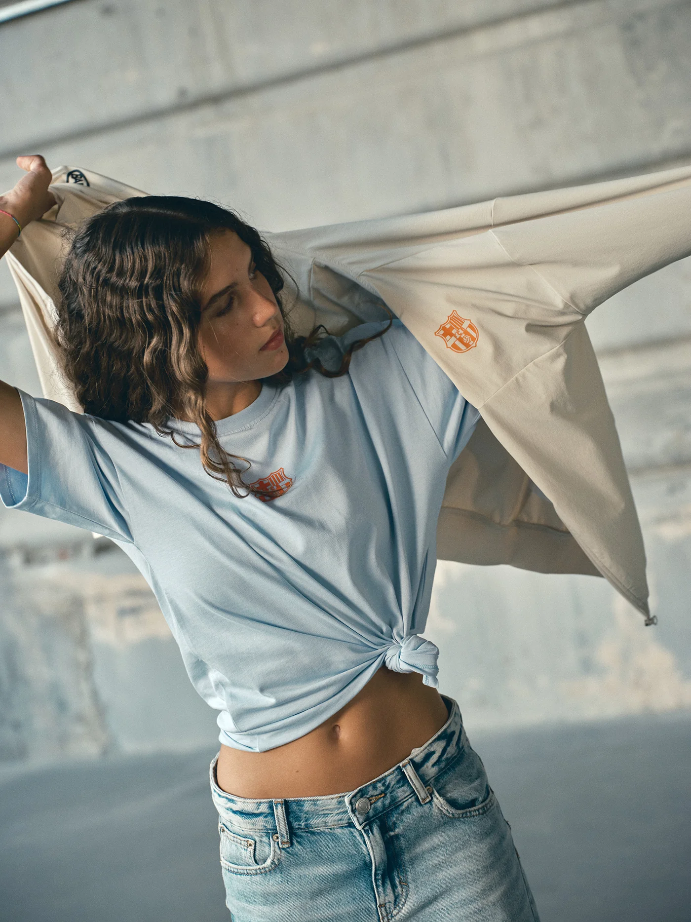 Light Jacket White Barça Essentials - Junior - Image 3