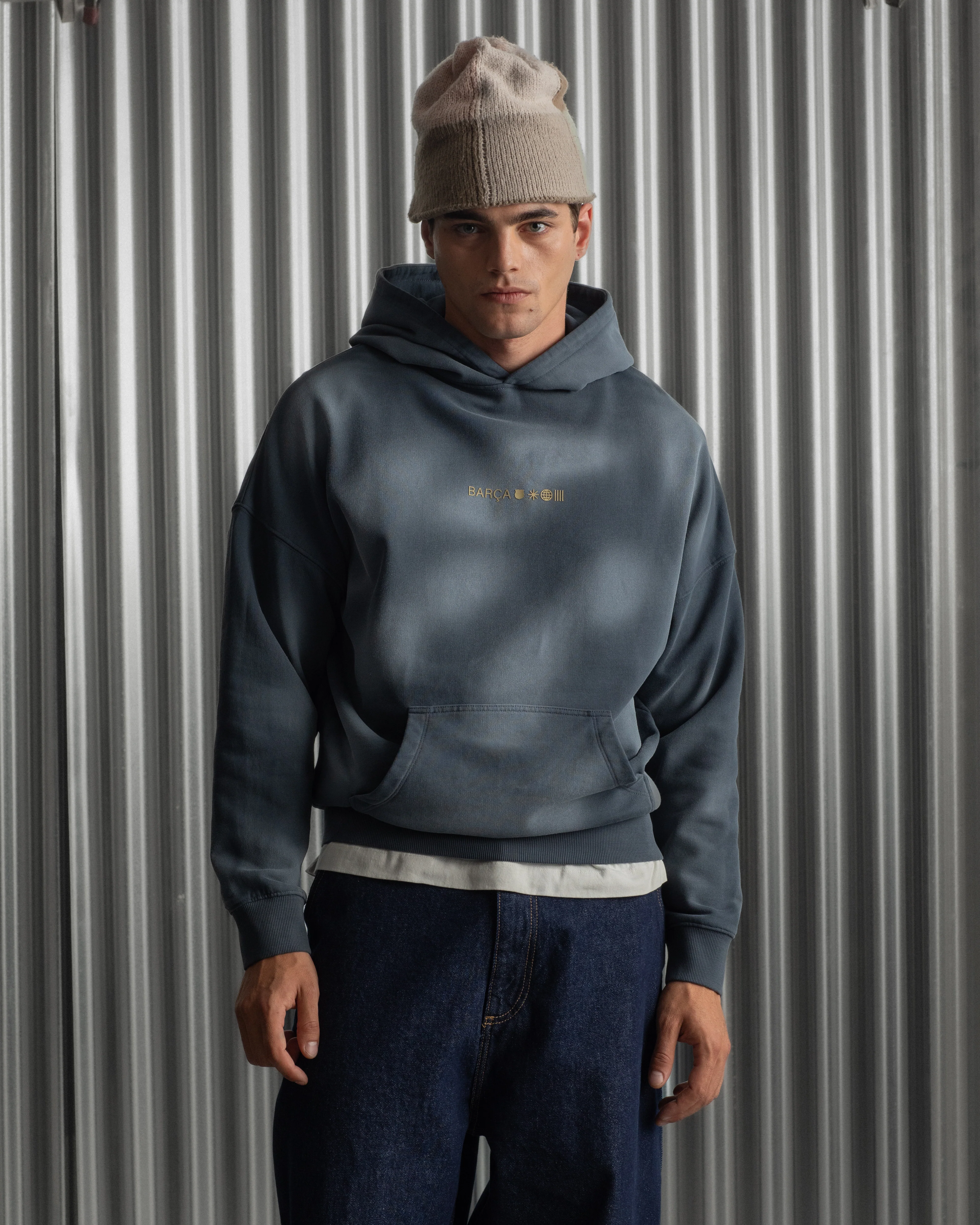 Hoodie Navy Barça Essentials - Image 5