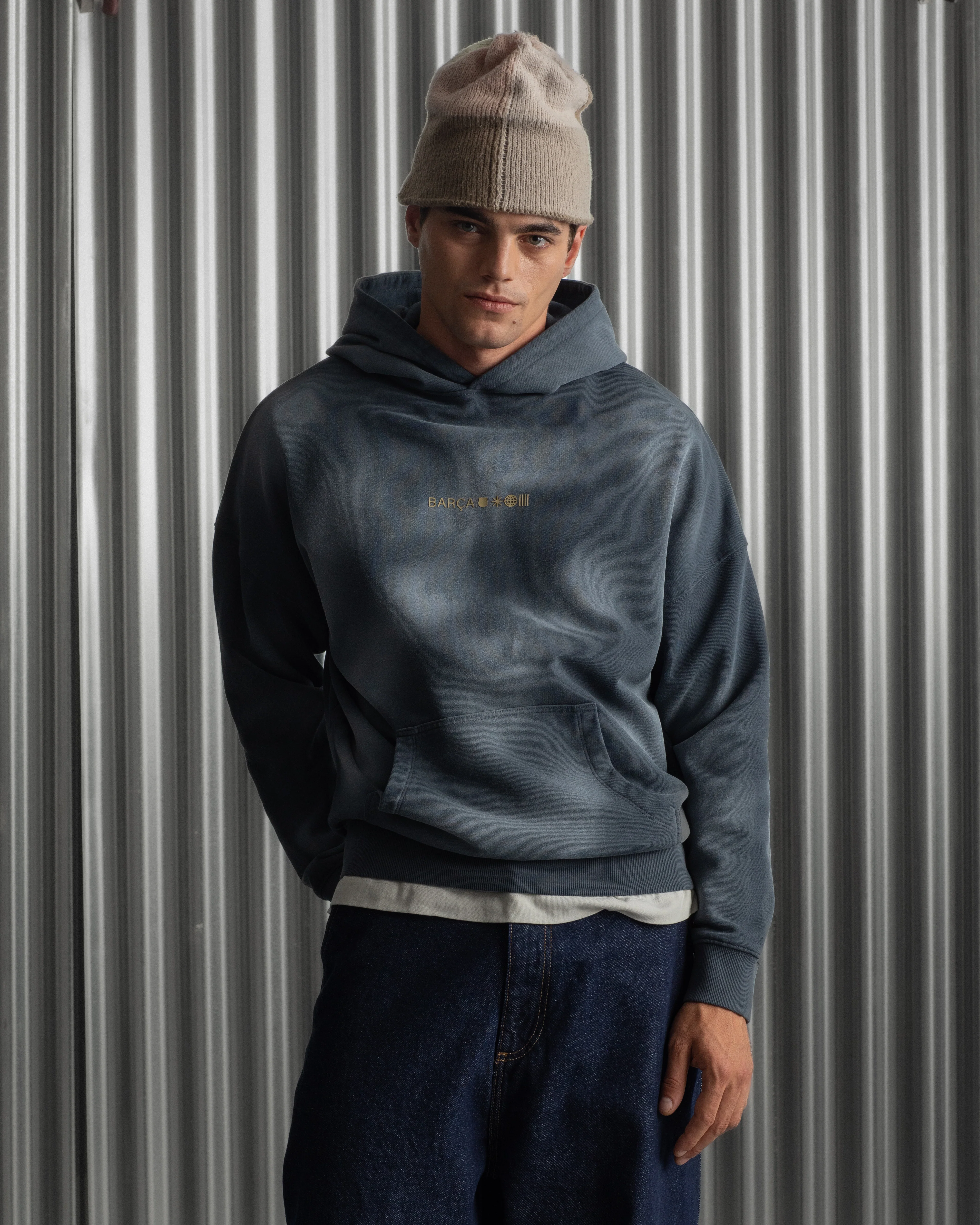 Hoodie Navy Barça Essentials - Image 7