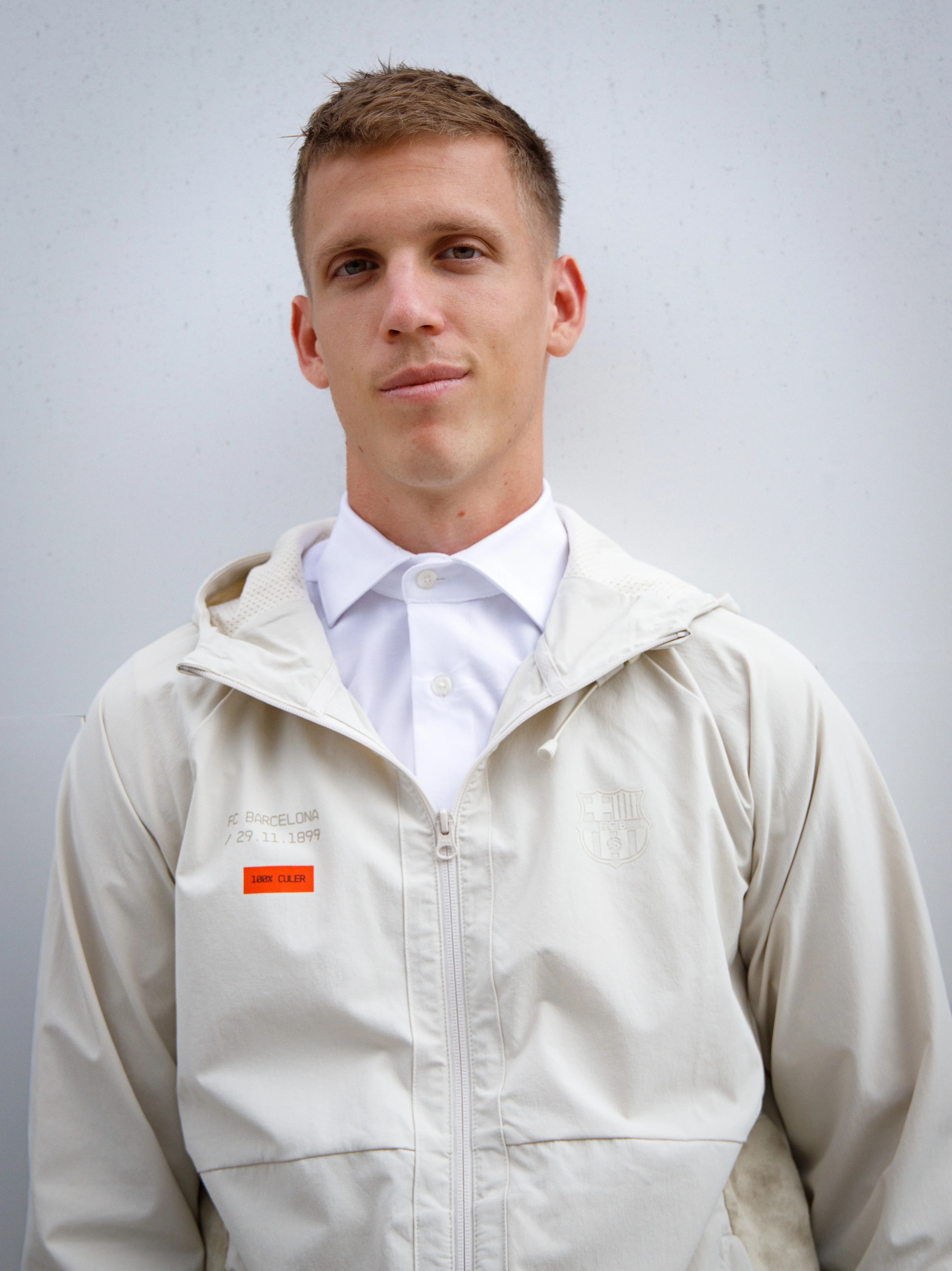 Light Jacket Pearl Barça Essentials - Image 3