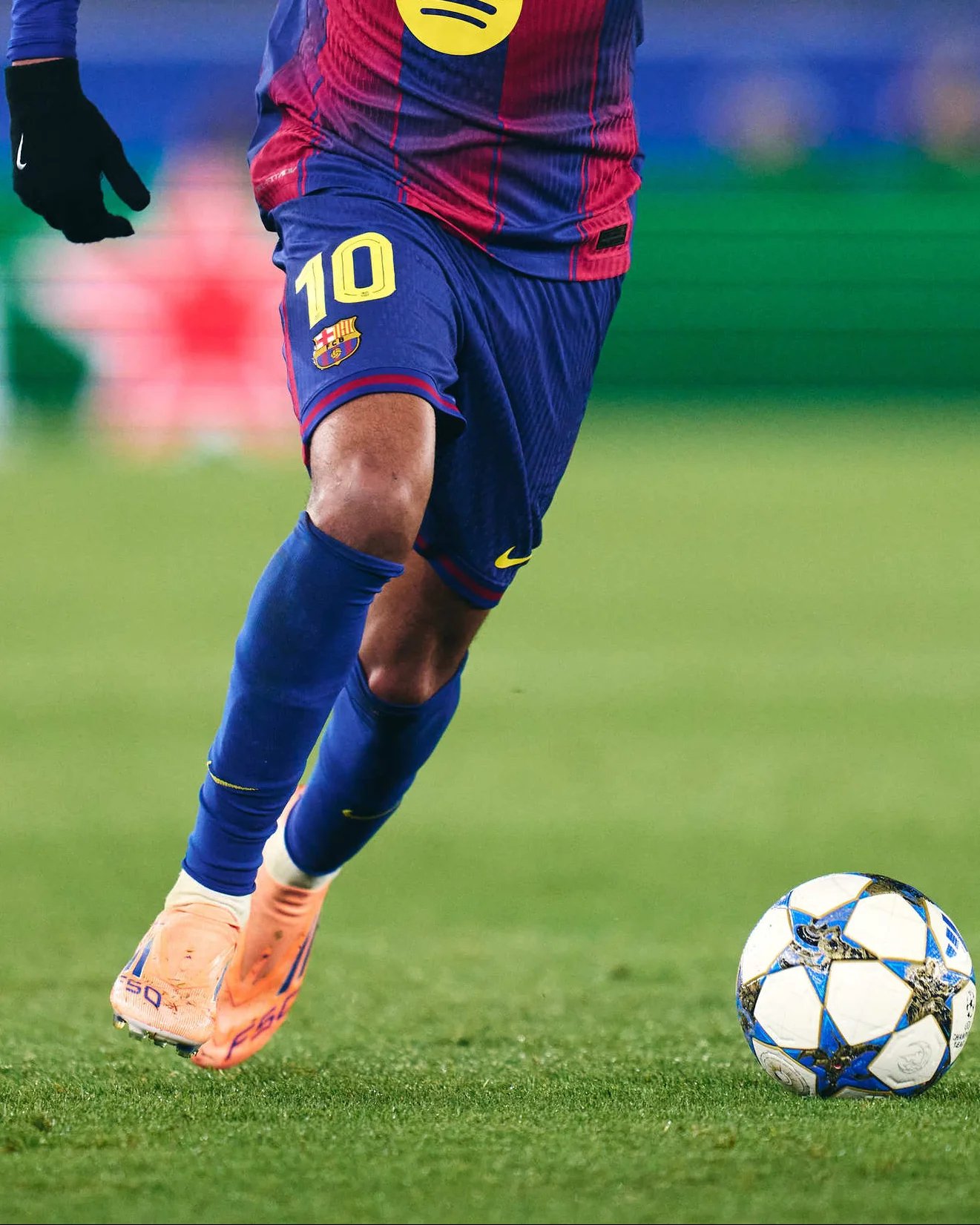 LAMINE YAMAL | Shorts home 25/26 FC Barcelona - Image 3