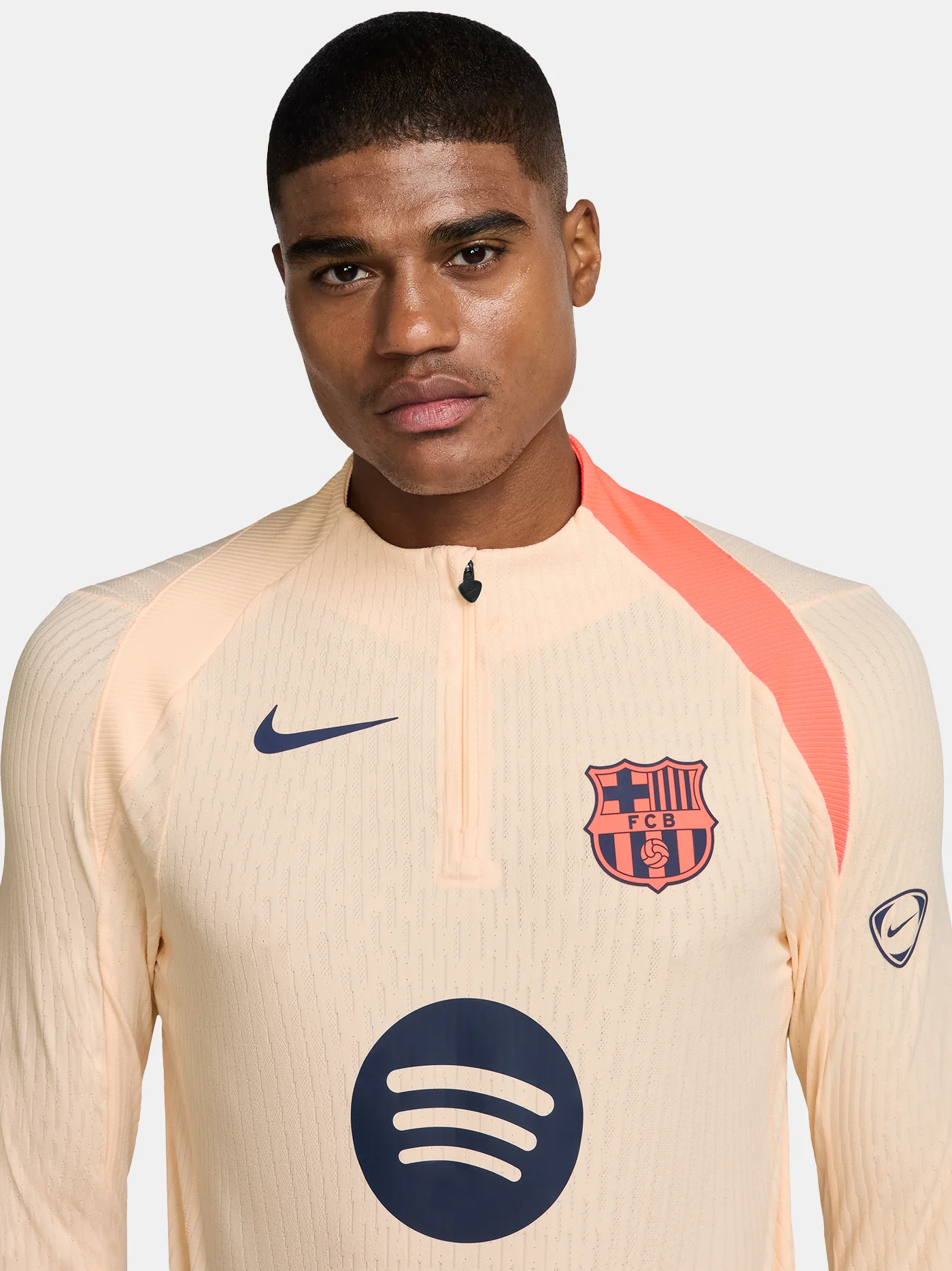 Training sweatshirt FC Barcelona 25/26 T90 - Player's Edition - Image 6