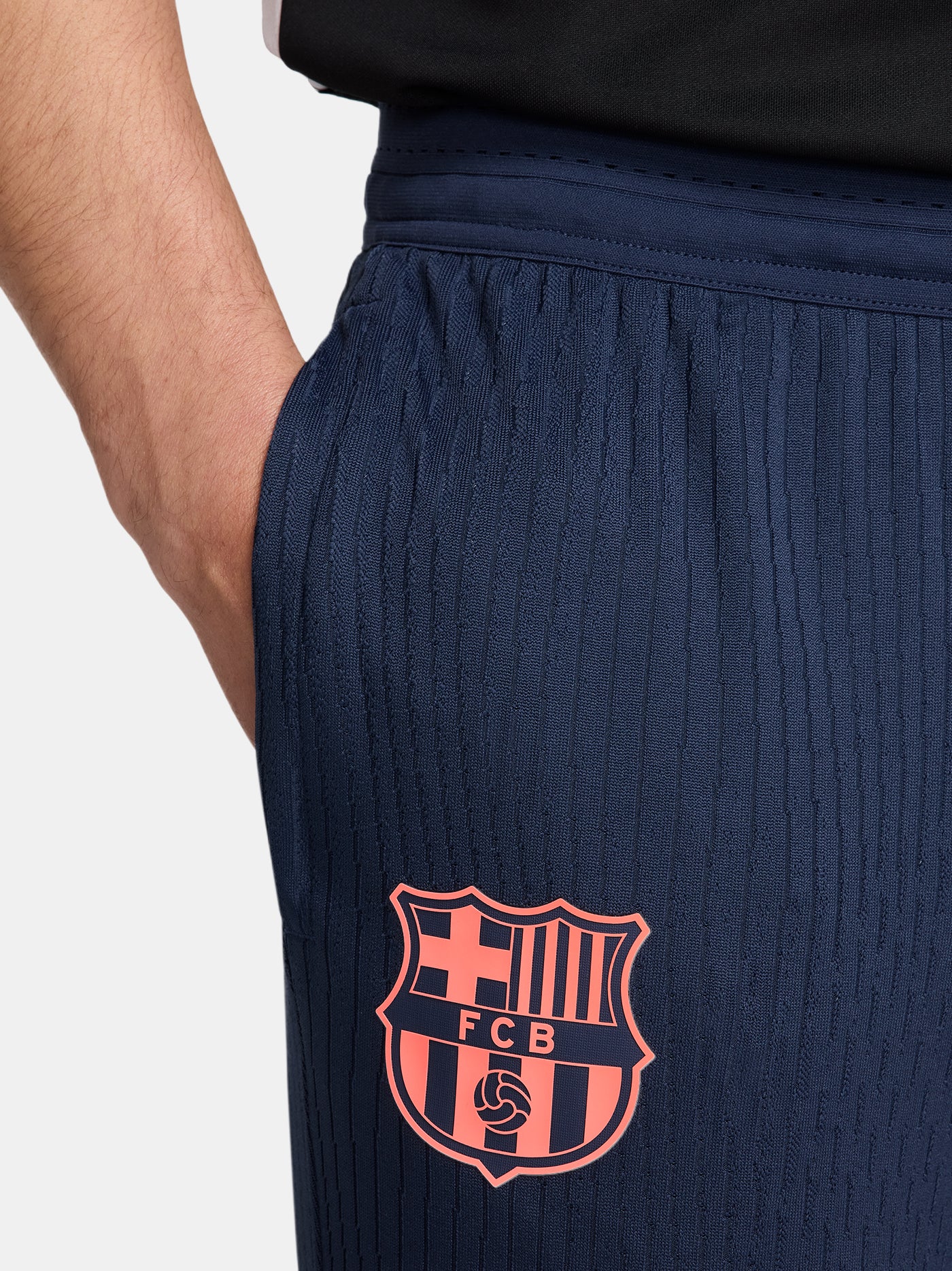 Training pants FC Barcelona T90 25/26 - Player's Edition - Image 4