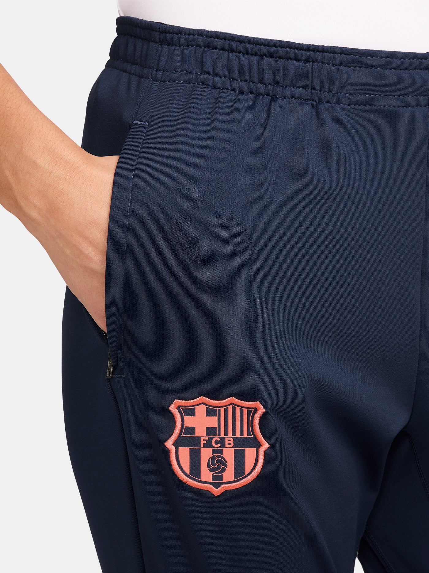 Training pants FC Barcelona T90 25/26 - Women - Image 3