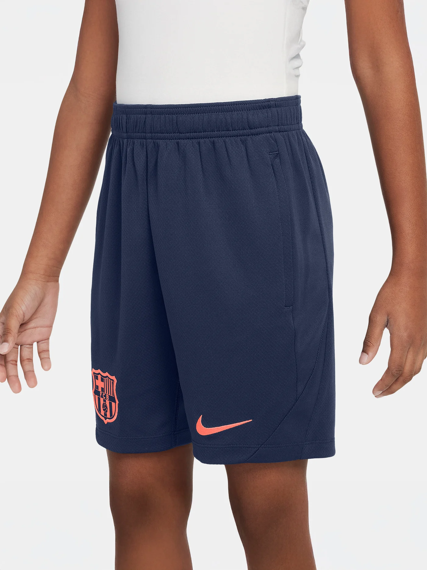 Training shorts FC Barcelona third 25/26 T90 - Junior - Image 3