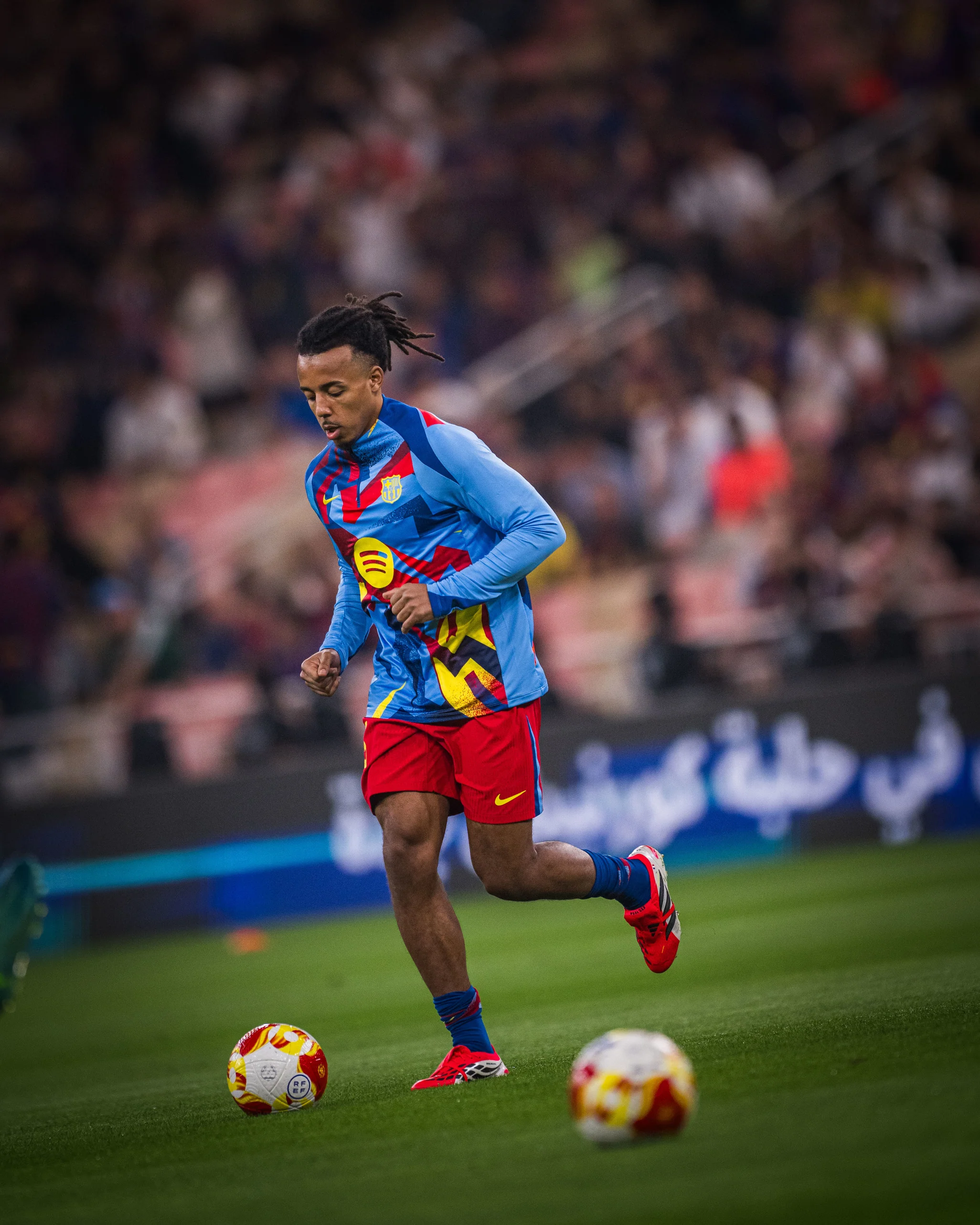 Pre-Match sweatshirt FC Barcelona fourth 25/26 - Image 4